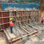 Retaining Wall Deshuttering Work